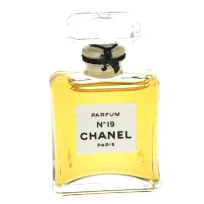 Chanel N°19 Parfum pre ženy 28 ml bez celofánu