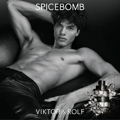 Viktor &amp; Rolf Spicebomb Toaletná voda pre mužov 50 ml