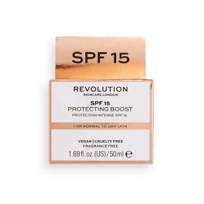 Revolution Skincare Moisture Cream Normal to Dry Skin SPF15 Denný pleťový krém pre ženy 50 ml