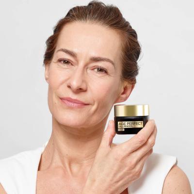 L&#039;Oréal Paris Age Perfect Cell Renew Day Cream Denný pleťový krém pre ženy 50 ml