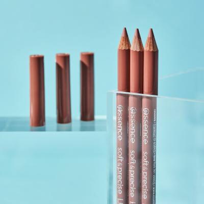 Essence Soft &amp; Precise Lip Pencil Ceruzka na pery pre ženy 0,78 g Odtieň 402 Honey-Stly