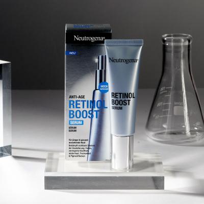 Neutrogena Retinol Boost Darčeková kazeta nočný pleťový krém Retinol Boost Night Cream 50 ml + denné pleťové sérum Retinol Boost Serum 30 ml + očný krém Retinol Boost Eye Cream 15 ml