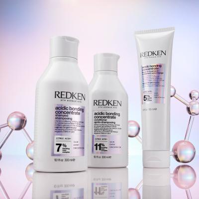 Redken Acidic Bonding Concentrate Dream Big Darčeková kazeta šampón Acidic Bonding Concetrate 300 ml + kondicionér Acidic Bonding Concentrate 300 ml + vlasová starostlivosť Acidic Bonding Concentrate Leave-In Treatment 150 ml