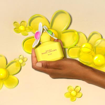 Marc Jacobs Daisy Glow Toaletná voda pre ženy 50 ml